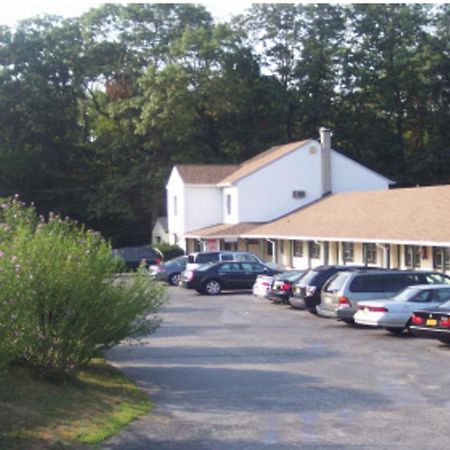 Shore Hills Motel Манаскван Екстер'єр фото